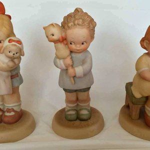 Memories Of Yesterday Figurines set of 3